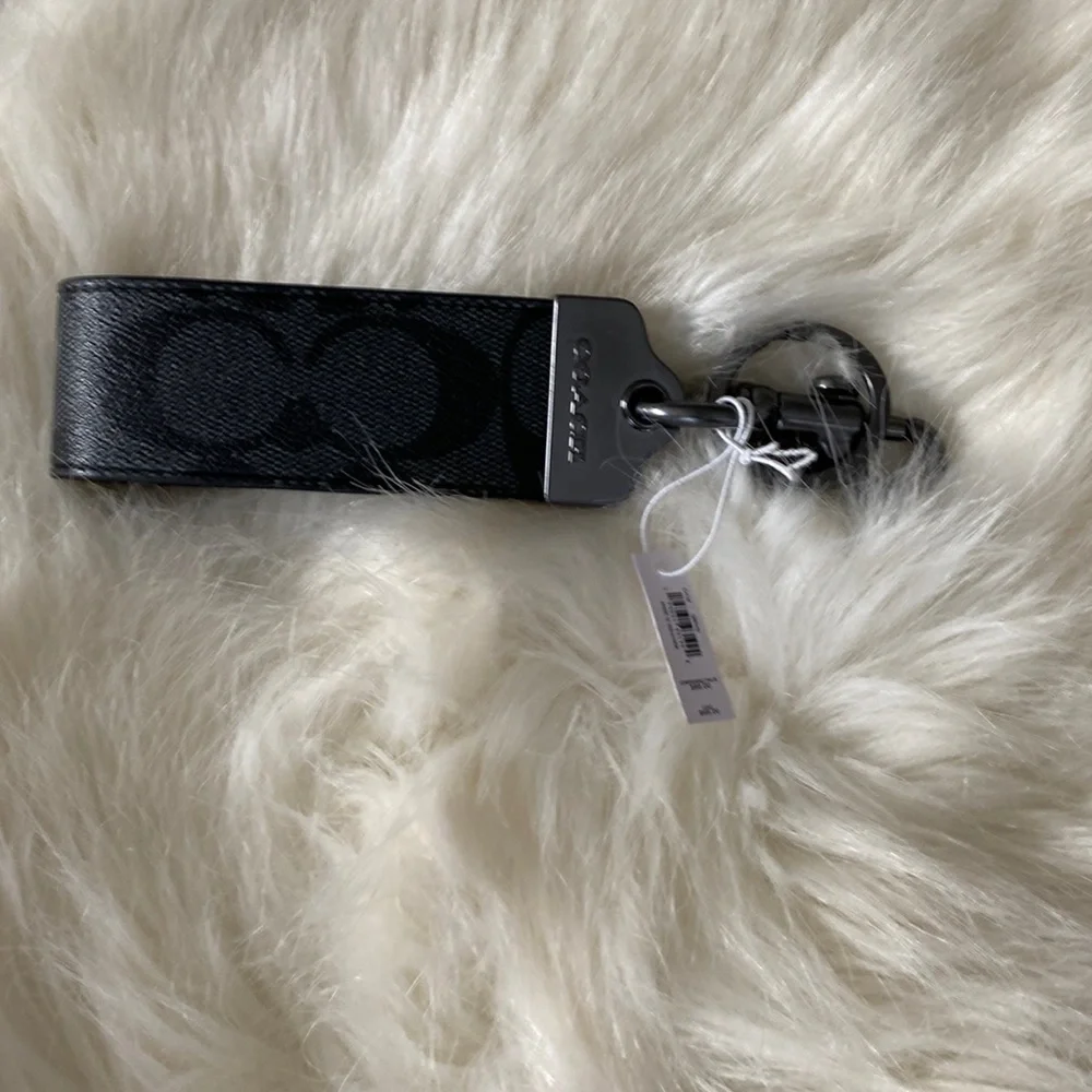 Key fob in signature canvas